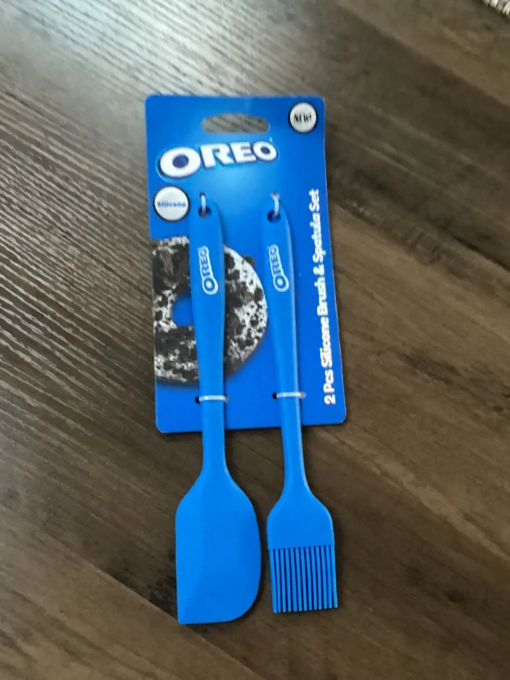 Oreo Silicone Brush & Spatula Set NEW